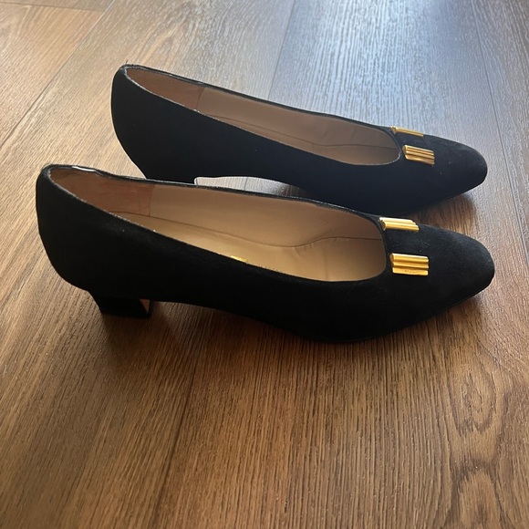 Salvatore Ferragamo Black Suede Flats with Gold Hardware - Picture 5 of 7